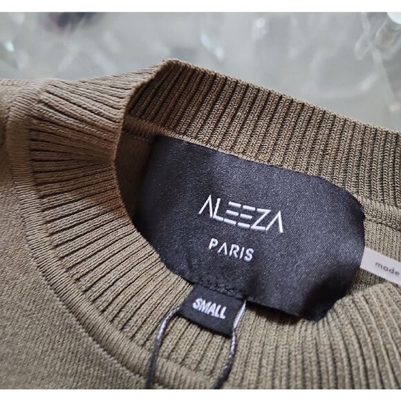 Aleeza Paris Moss Green Sweater with Black Leather Pocket Size S NWT - Picture 7 of 7